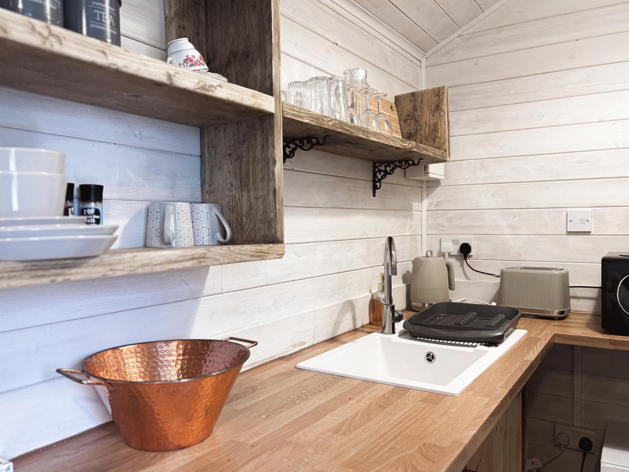 'Swan' Lakeview Lodge Bishampton Luaran gambar